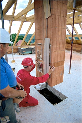 Bild 3: Luft-Abgas-Schornstein LASW von Wienerberger